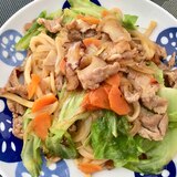 野菜たっぷり・お肉たっぷり焼うどん！！